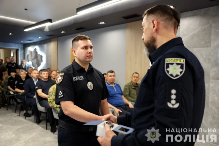 У Луцьку подяками та цінними подарунками відзначили волинських поліцейських