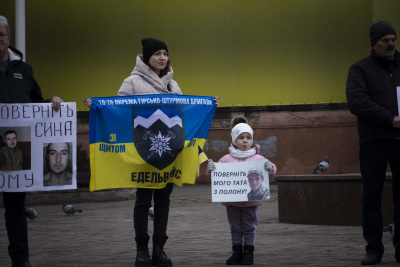 «Донька за цей час виросла»: історія жінки, яка дочекалася коханого з полону