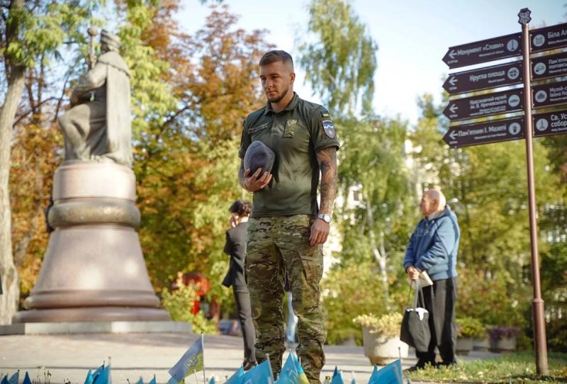 У Полтаві біля Свято-Успенського собору вшанували пам’ять полеглих героїв