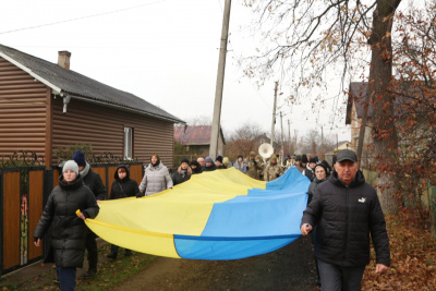 Непоправна втрата: на Буковині попрощалися із спецпризначенцем Андрієм Пустоваловим