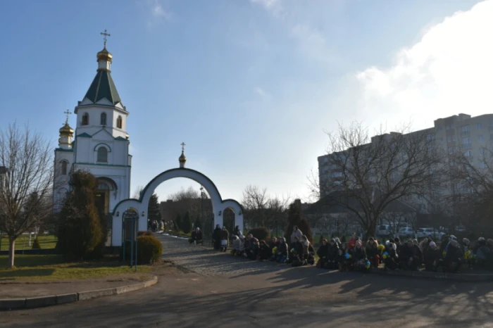 У Луцьку провели в останню путь військових Олександра Турочека та Олега Гайдукова