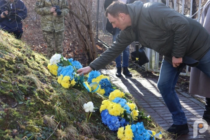 У Луцьку вшанували подвиг студентів у битві під Крутами