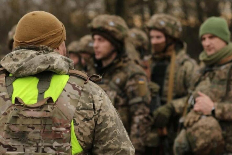 Повістки чекати не обов'язково: чоловікам пояснили, хто має сам прийти в ТЦК