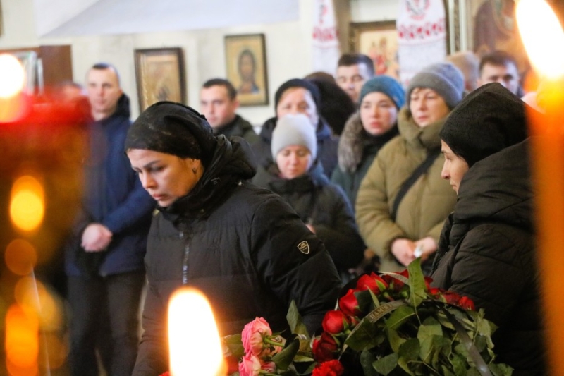 Полтавська громада попрощалася із Михайлом Деревяновим, який загинув унаслідок ракетного удару рф