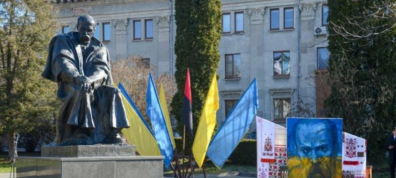 "Завтра 211-та річниця від дня народження Тараса Шевченка": у Тернополі заходами вшанують Шевченківські дні